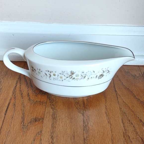 Vintage Imperial China Wild Flower Pattern Gravy Boat - Picture 2 of 5